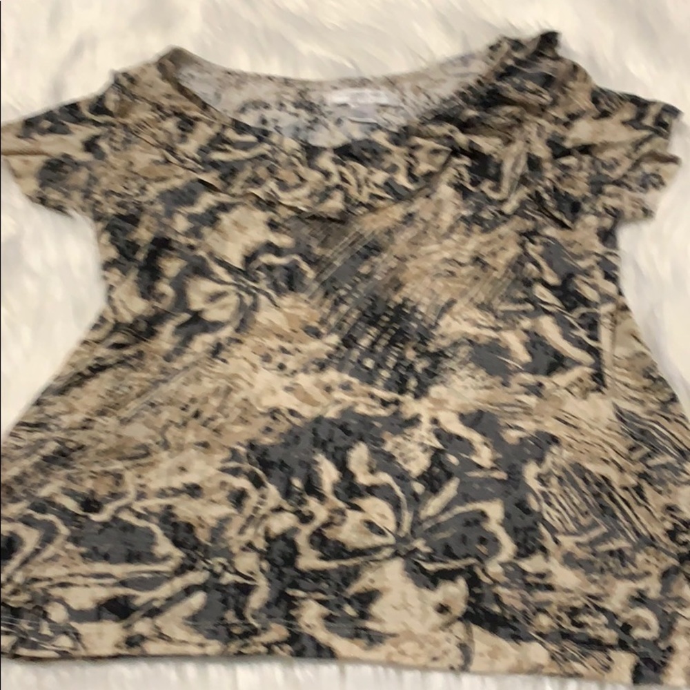 NWOT Christopher & Banks Ruffle Tee Small Petite